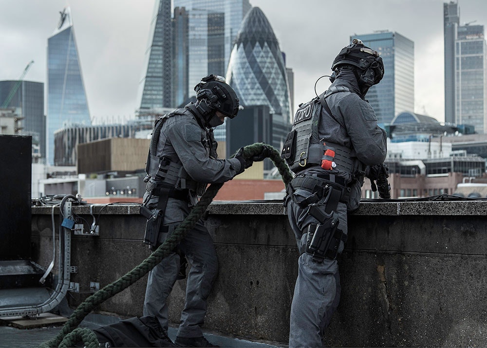 leaf - combat uniform